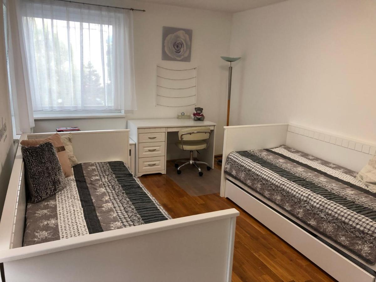 פרשוב Apartment Tekelova 95M2 מראה חיצוני תמונה